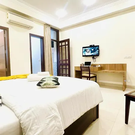 Bluo Studio4 Golf Course Road - Gym, Balcony, Lift Gurgaon Exterior photo