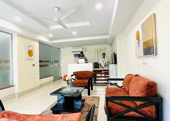 Bluo Studio4 Golf Course Road - Gym, Balcony, Lift